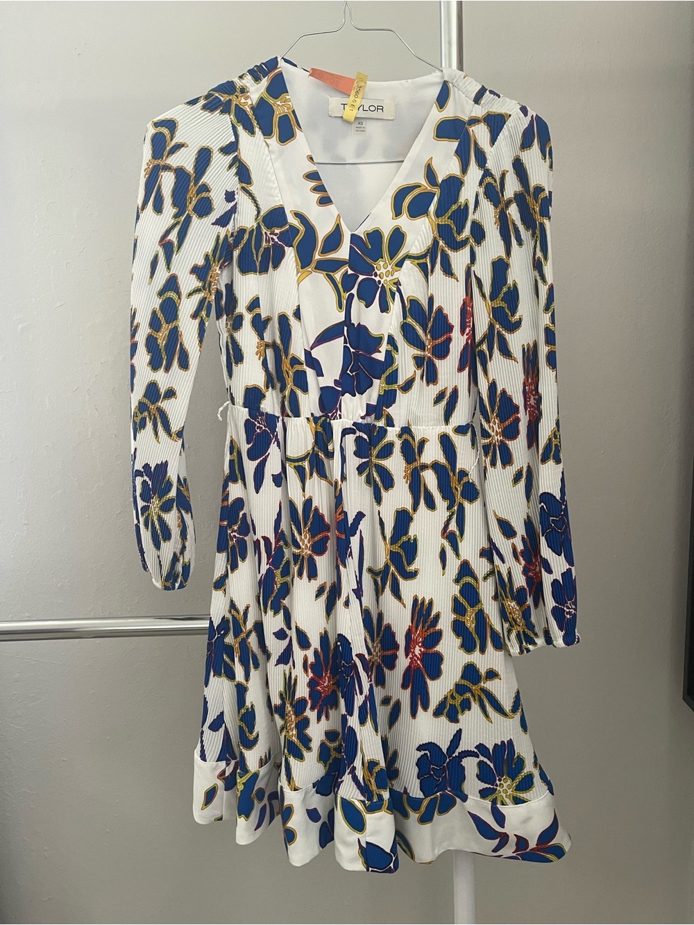 Taylor White V-Neck Floral Midi Dress with Blue and Gold Accents